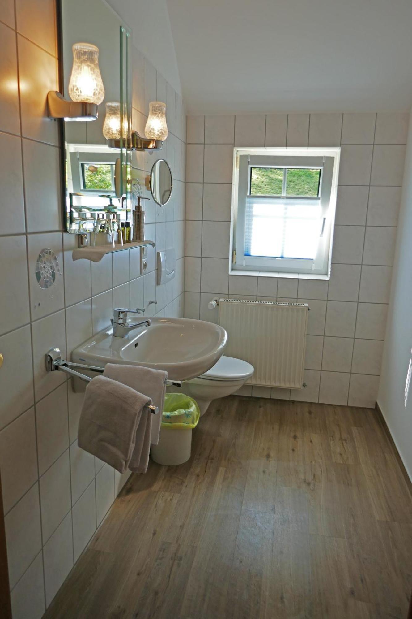 Gasthof Zur Post Schmallenberg Bagian luar foto