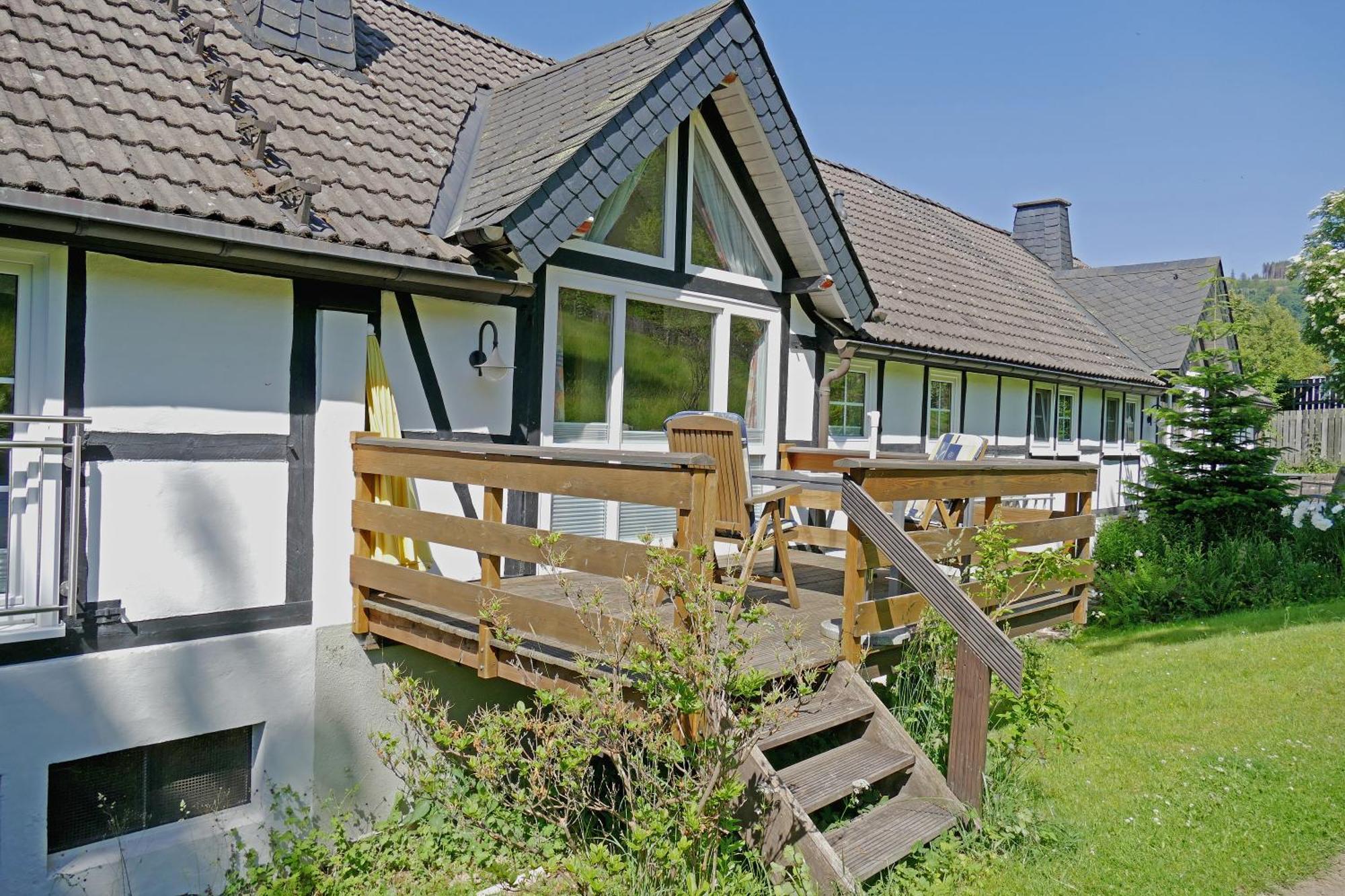 Gasthof Zur Post Schmallenberg Bagian luar foto