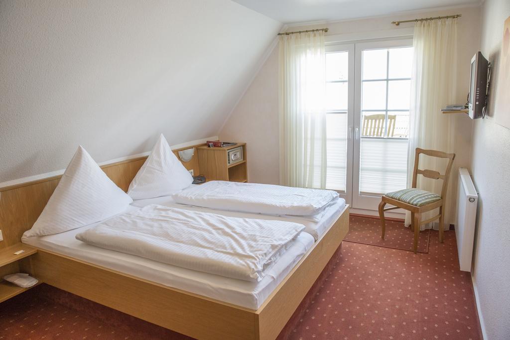 Gasthof Zur Post Schmallenberg Bagian luar foto