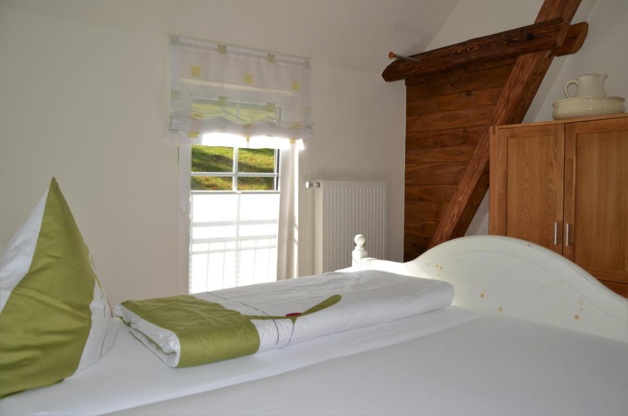 Gasthof Zur Post Schmallenberg Bagian luar foto